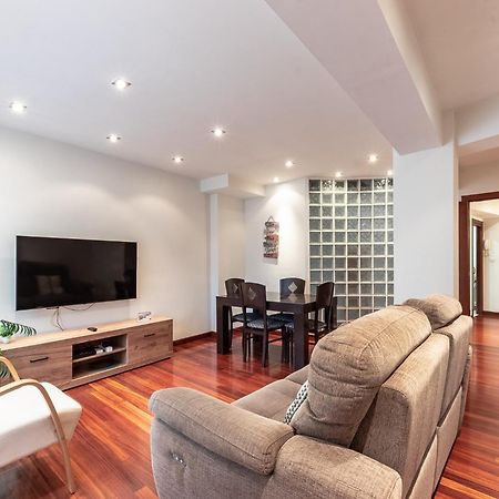 Amplio Y Acogedor Junto A Plaza Zabalburu Appartement Bilbao Buitenkant foto