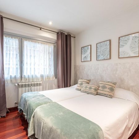 Amplio Y Acogedor Junto A Plaza Zabalburu Appartement Bilbao Buitenkant foto