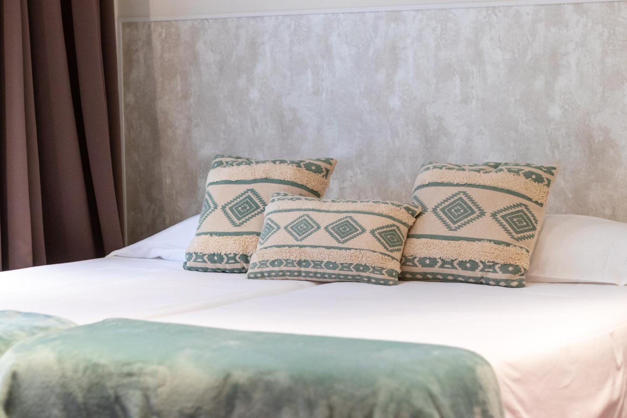 Amplio Y Acogedor Junto A Plaza Zabalburu Appartement Bilbao Buitenkant foto